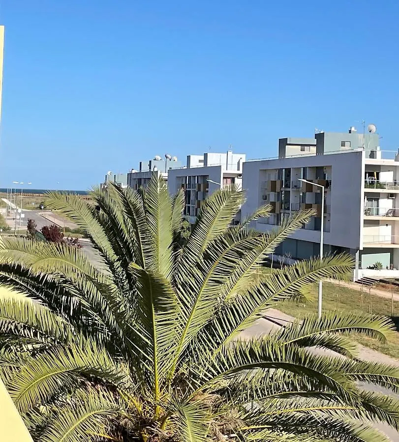 Sun & Sea, Meia Praia Lagos 0*,